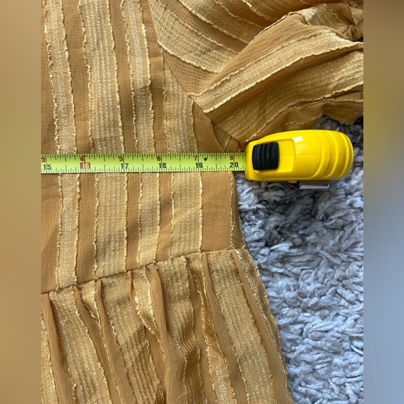 Gorgeous golden yellow color blouse size XL (J114) - Picture 8 of 10